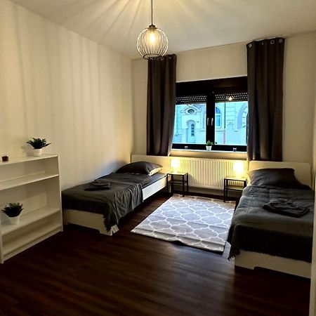 Cozy Apartment With Garden In Gelsenkirchen Extérieur photo