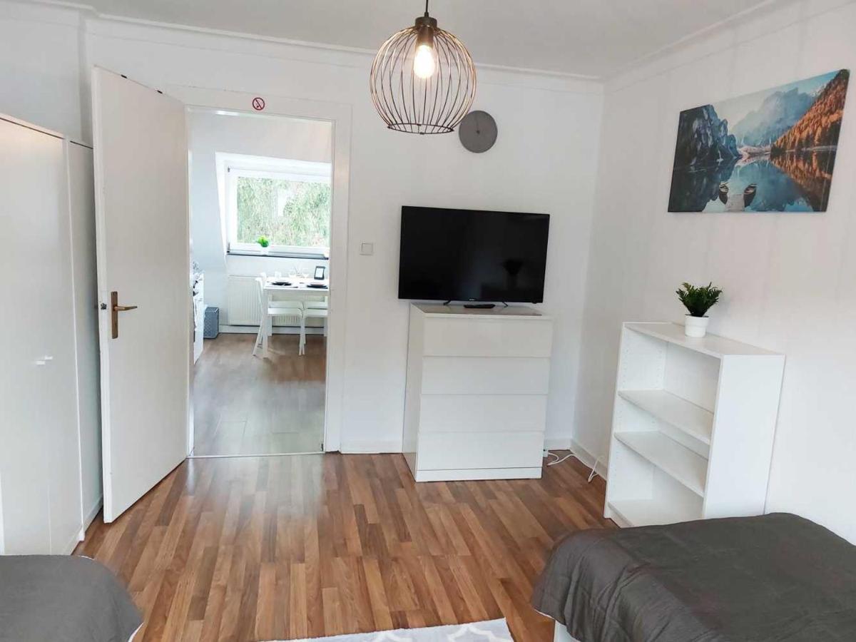 Cozy Apartment With Garden In Gelsenkirchen Extérieur photo