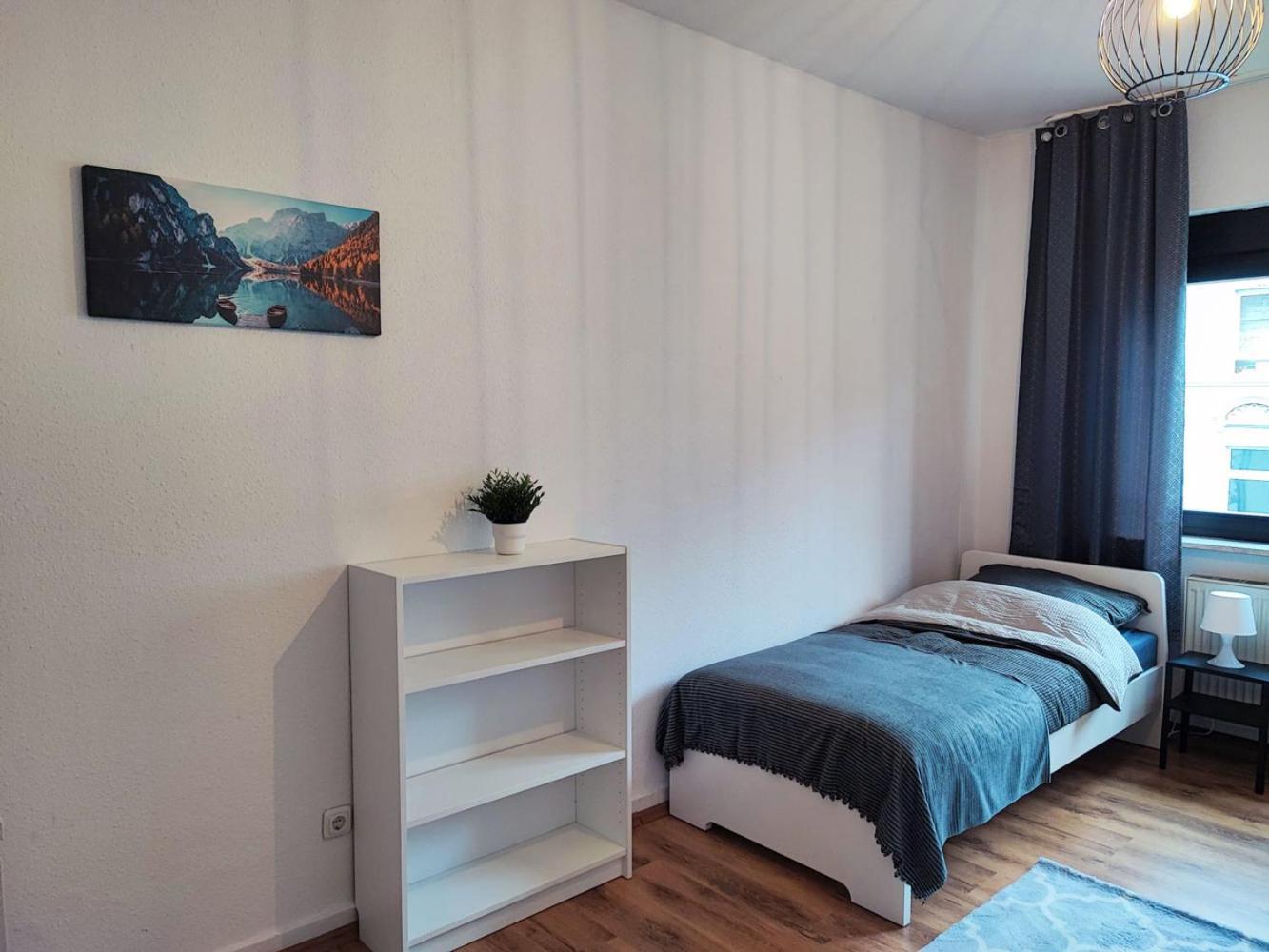 Cozy Apartment With Garden In Gelsenkirchen Extérieur photo