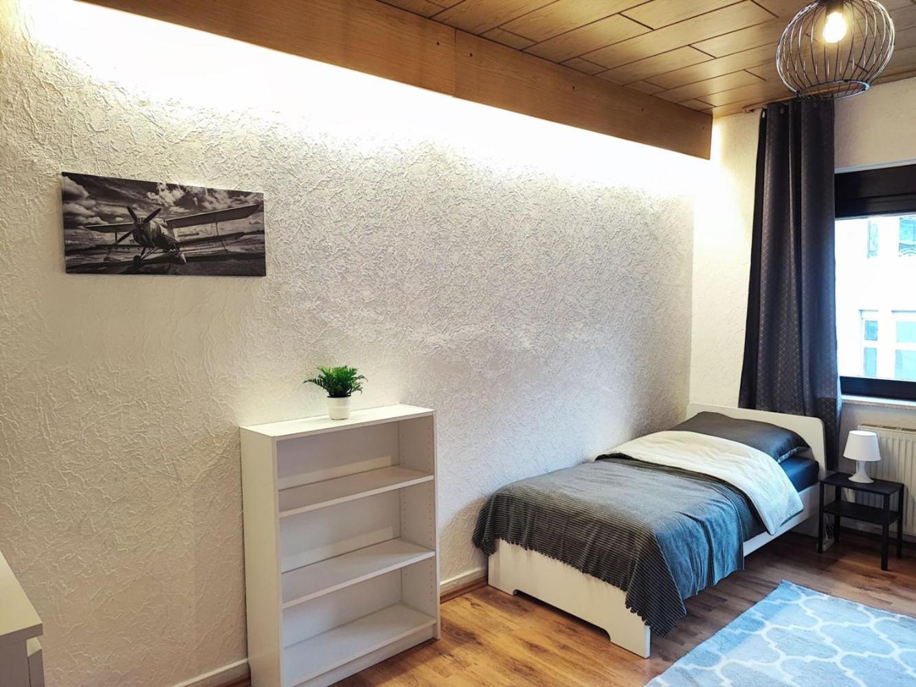 Cozy Apartment With Garden In Gelsenkirchen Extérieur photo