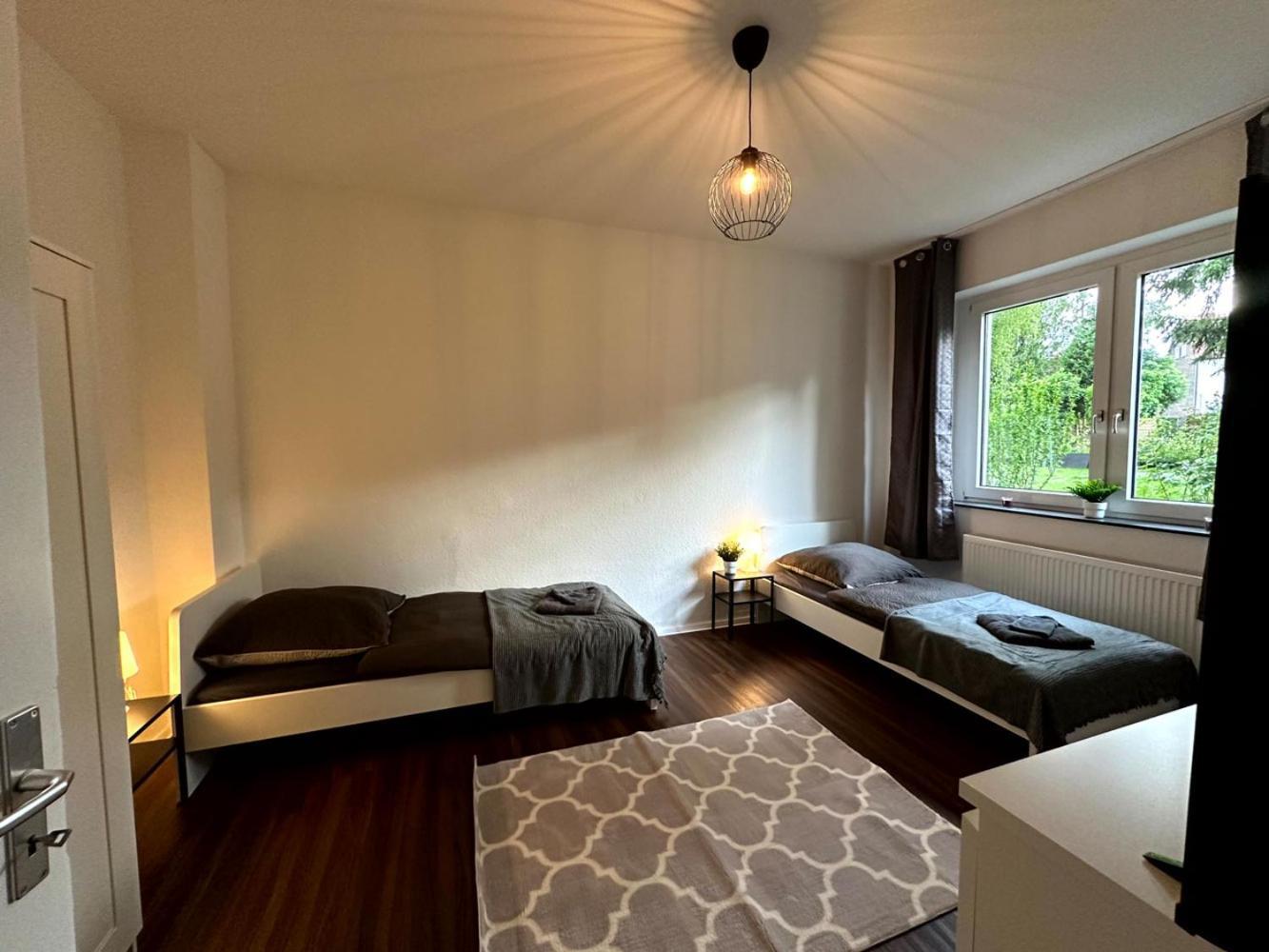 Cozy Apartment With Garden In Gelsenkirchen Extérieur photo