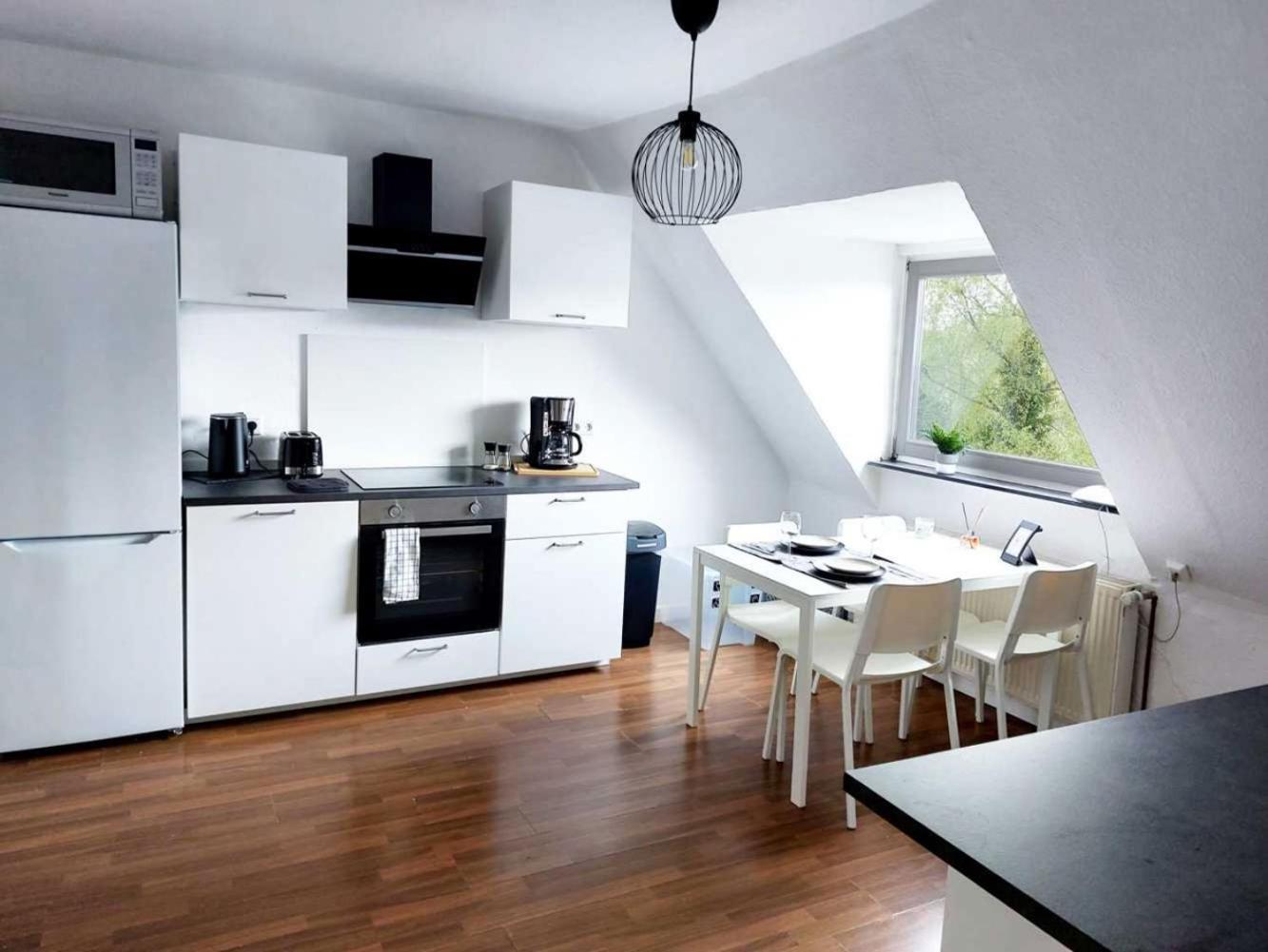 Cozy Apartment With Garden In Gelsenkirchen Extérieur photo
